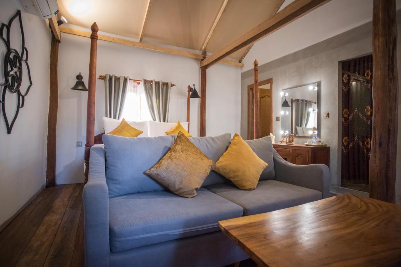 The Wood Family Retreat Hotel Phumi Trapeang Rung Exterior photo