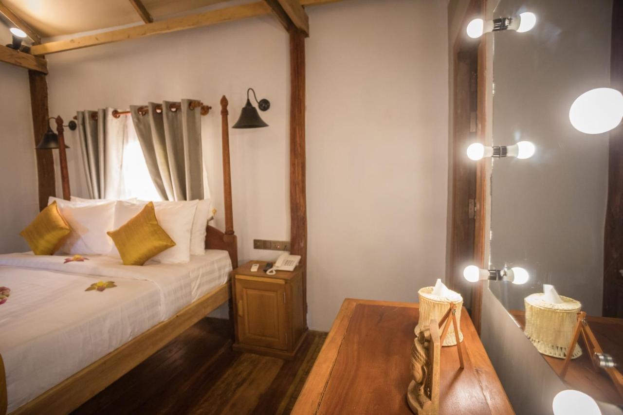 The Wood Family Retreat Hotel Phumi Trapeang Rung Exterior photo