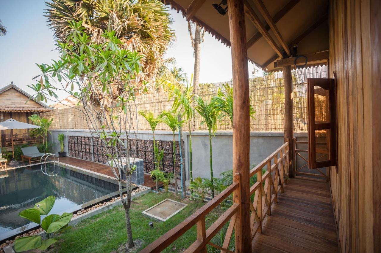 The Wood Family Retreat Hotel Phumi Trapeang Rung Exterior photo
